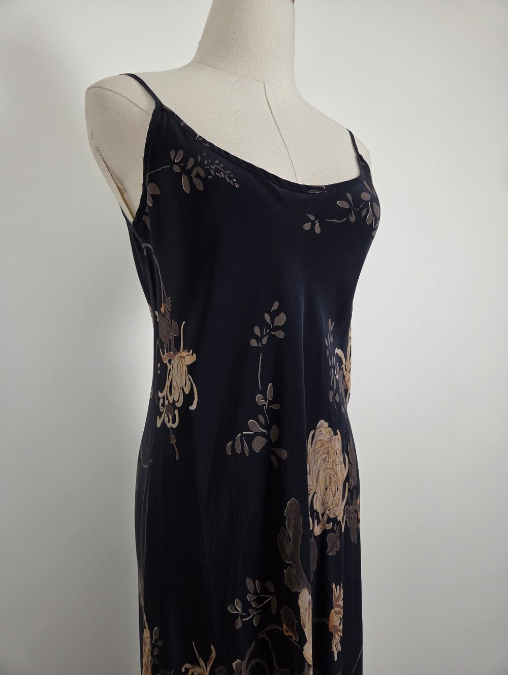 Silk Floral Maxi Dress Size Small Black Tan Lightweight Formal (u) - Picture 6 of 13